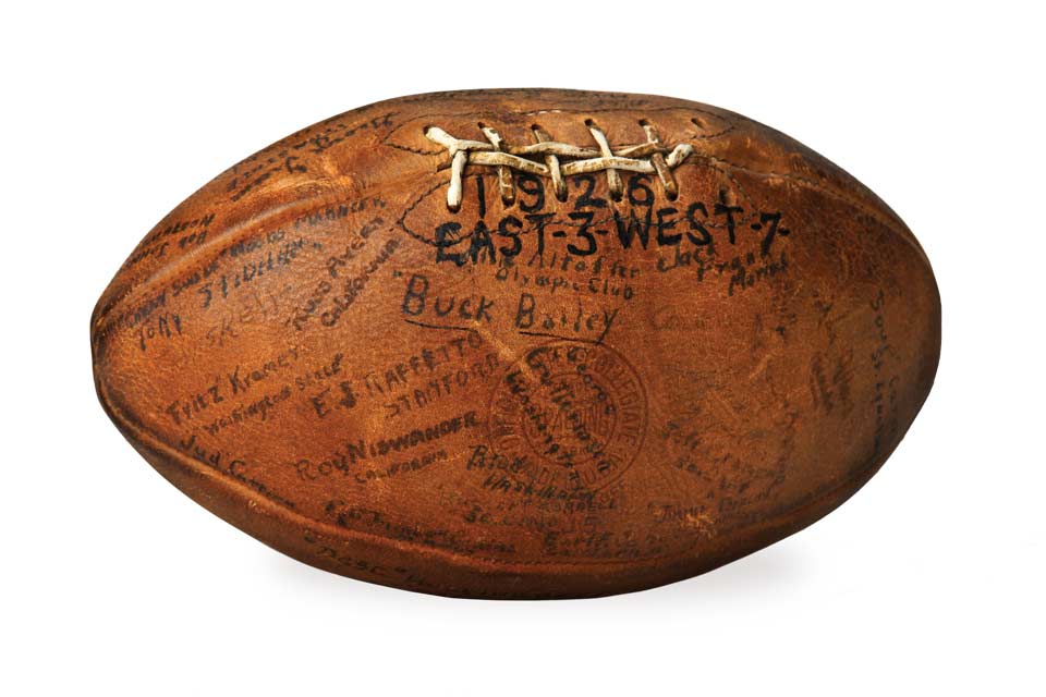 1926 handsignierter East-West Shrine Bowl Football