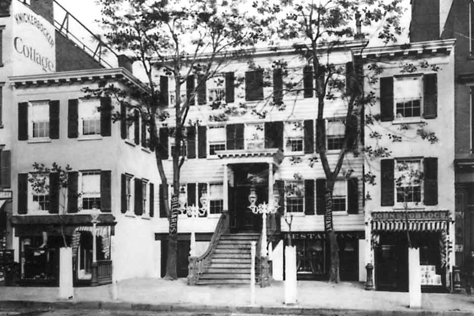 Knickerbocker-Hütte