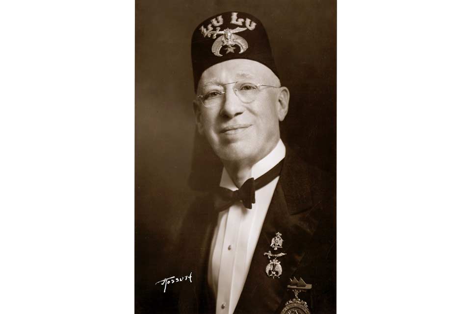 1919-1920 Past Imperial Potentate W. Freeland Kendrick, LuLu Shriners