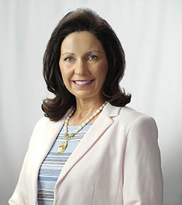 First Lady Jennifer Craven